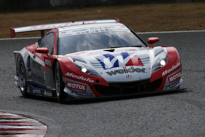 ウイダー モデューロ HSV-010（山本尚貴／フレデリック・マコヴィッキィ組）