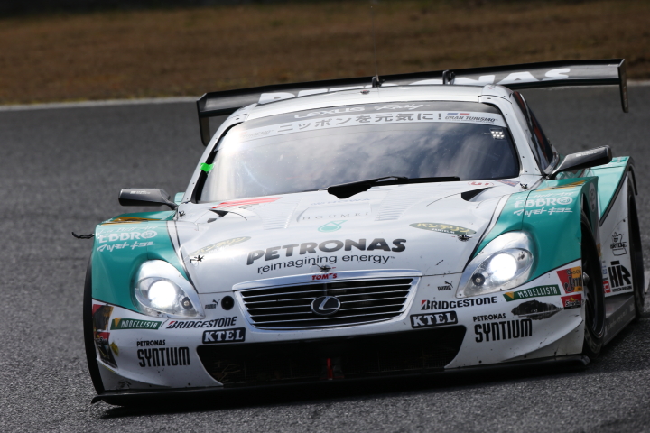 PETRONAS TOM'S SC430（中嶋一貴／ジェームス・ロシター組）