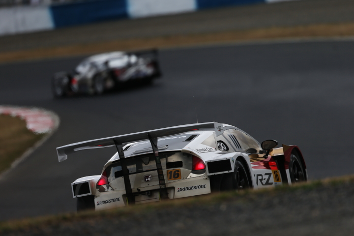 MUGEN CR-Z GT（武藤英紀／中山友貴組）