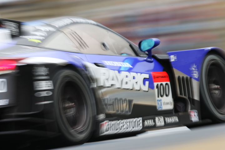 RAYBRIG HSV-010（伊沢拓也／小暮卓史組）