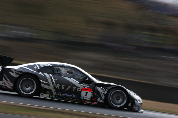 REITO MOLA GT-R （本山哲／関口雄飛組）