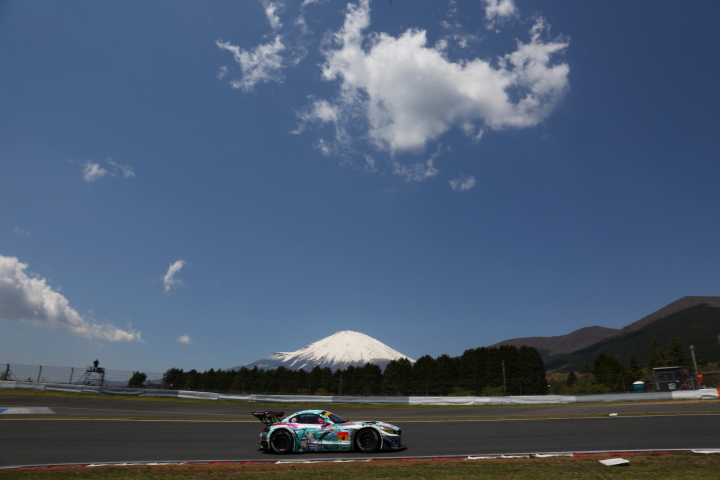 GSR 初音ミク　BMW（谷口信輝／片岡龍也組）