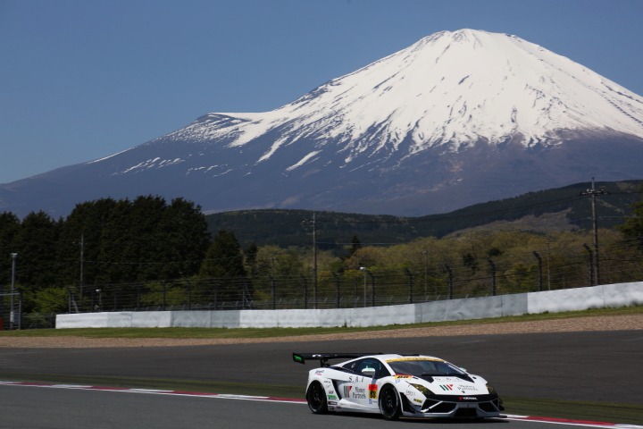 マネパ ランボルギーニ GT3（織戸学／青木孝行組）