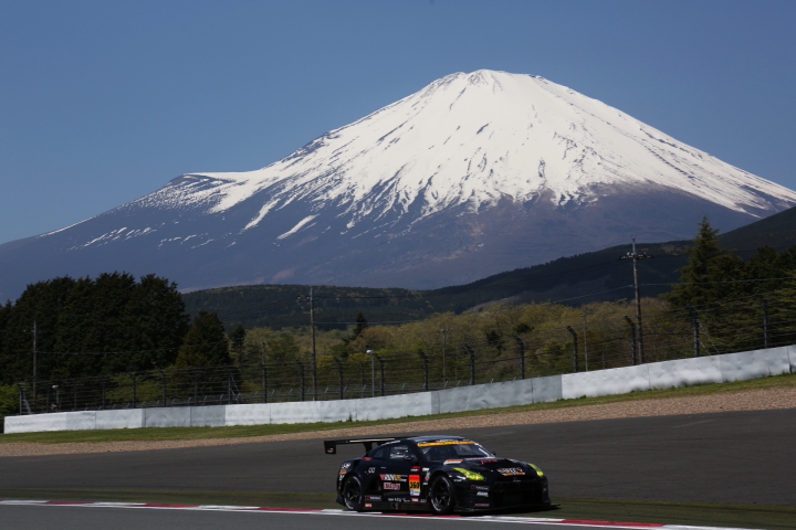 RUN UP GROUP GT-R（白坂卓也／田中篤組）