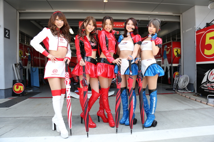 レースクイーン