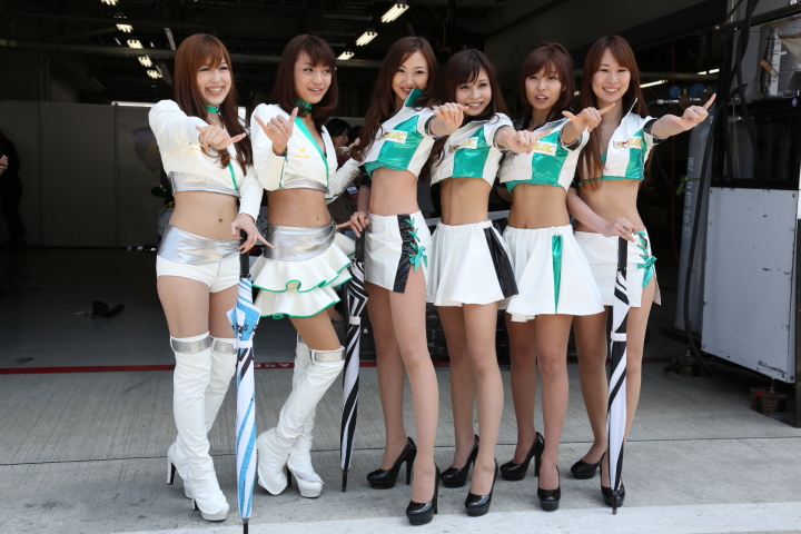 レースクイーン