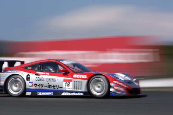 ウイダー モデューロ HSV-010（山本尚貴／フレデリック・マコヴィッキィ組）