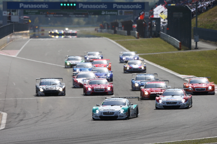 GT500クラススタートシーン