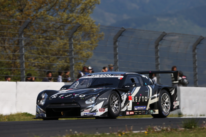 REITO MOLA GT-R （本山哲／関口雄飛組）