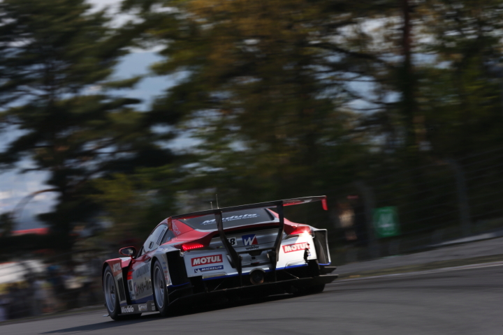 ウイダー モデューロ HSV-010（山本尚貴／フレデリック・マコヴィッキィ組）