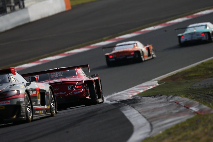 ZENT CERUMO SC430（立川祐路／平手晃平組）