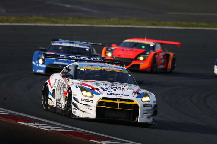 DIJON Racing IS GT-R（高森博士／千代勝正組）