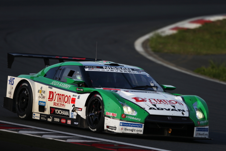 D'station ADVAN GT-R（安田裕信／ミハエル・クルム組）