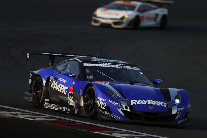 RAYBRIG HSV-010（伊沢拓也／小暮卓史組）