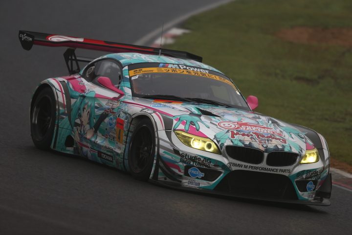 公式練習: GSR 初音ミク　BMW（谷口信輝／片岡龍也組）