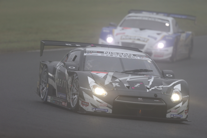 公式練習: REITO MOLA GT-R （本山哲／関口雄飛組）