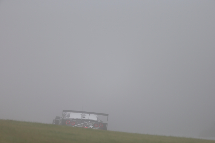 公式練習: REITO MOLA GT-R （本山哲／関口雄飛組）