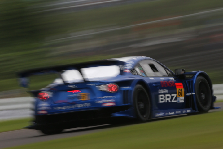 ノックアウト予選: SUBARU BRZ R&D SPORT（山野哲也／佐々木孝太組）