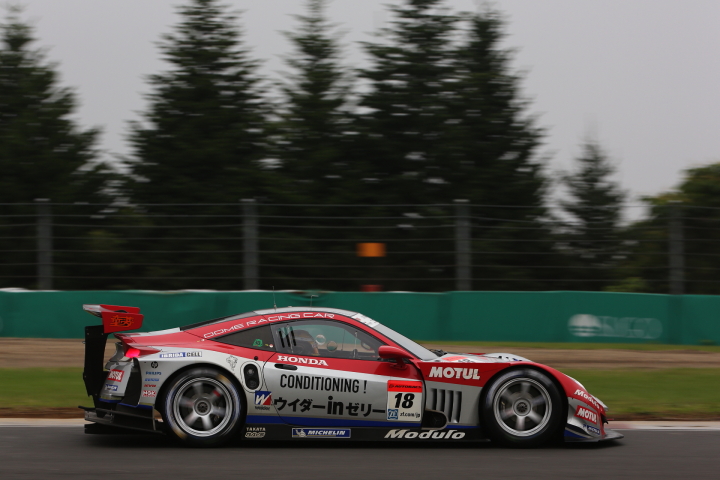 ノックアウト予選: ウイダー モデューロ HSV-010（山本尚貴／フレデリック・マコヴィッキィ組）