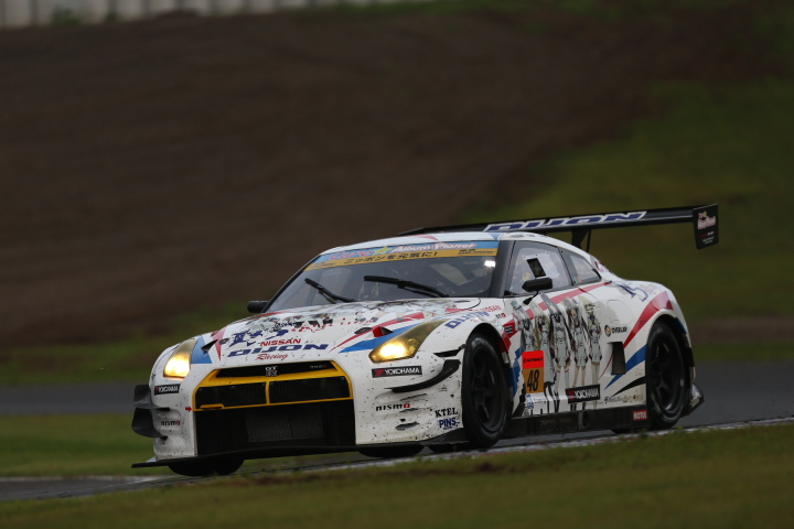決勝: DIJON Racing IS GT-R（高森博士／千代勝正組）