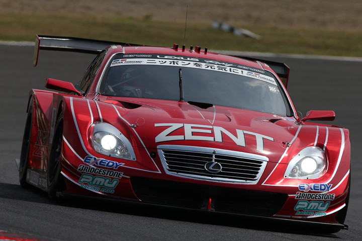公式練習: GT500クラス2位はZENT CERUMO SC430（立川祐路／平手晃平組）