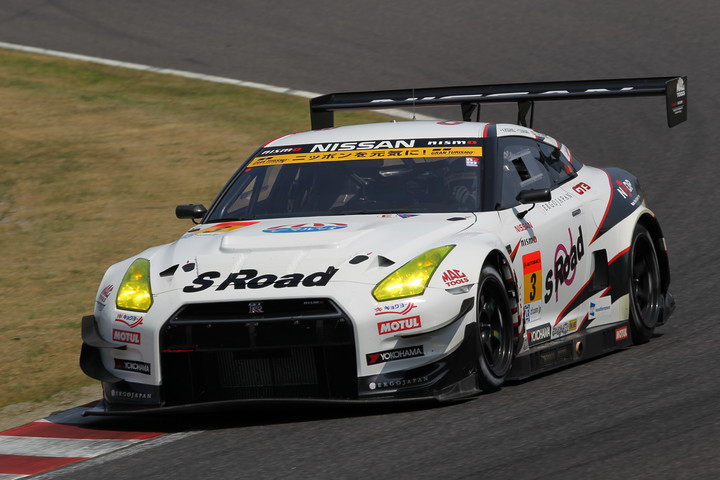 決勝レース: S Road NDDP GT-R（星野一樹／佐々木大樹／ルーカス・オルドネス組）
