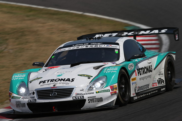 決勝レース: PETRONAS TOM'S SC430（中嶋一貴／ジェームス・ロシター組）