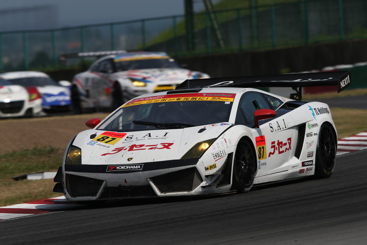決勝レース: ラ・セーヌ ランボルギーニ GT3（山内英輝／吉本大樹組）