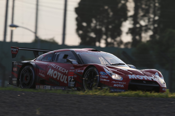 GT500クラス決勝2位はMOTUL AUTECH GT-R（柳田真孝／ロニー・クインタレッリ組）