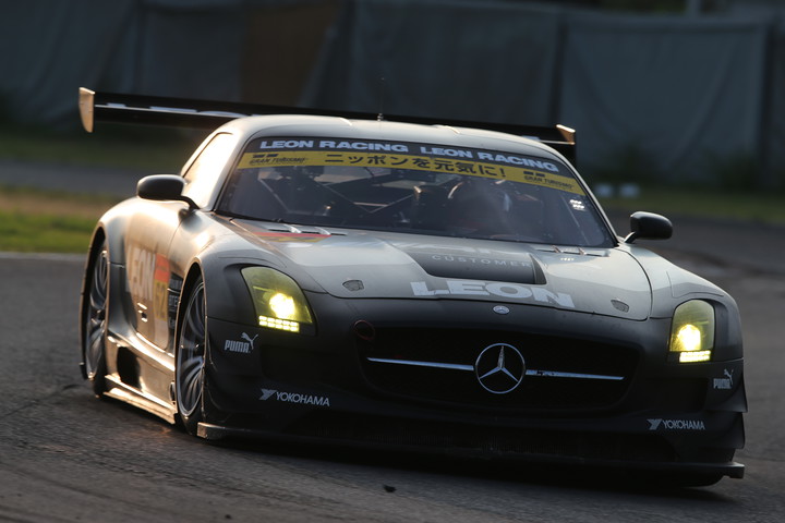 LEON SLS（黒澤治樹／黒澤翼／中谷明彦組）