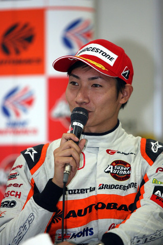 公式予選記者会見: GT300クラスポールポジションの小林崇志（ARTA CR-Z GT）