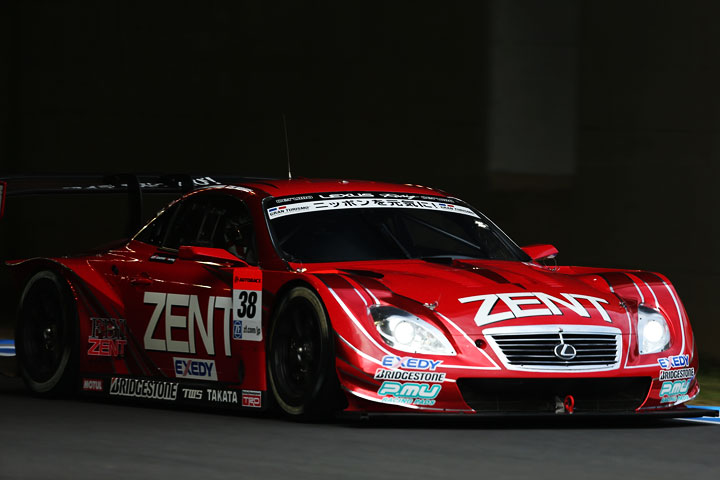 公式練習: GT500クラストップタイムは立川祐路／平手晃平組（ZENT CERUMO SC430）