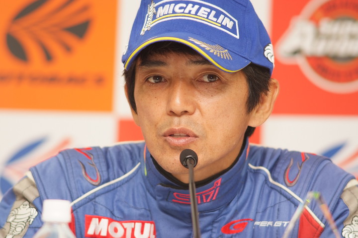 予選記者会見: GT300クラスポールポジションの山野哲也（SUBARU BRZ R&D SPORT）