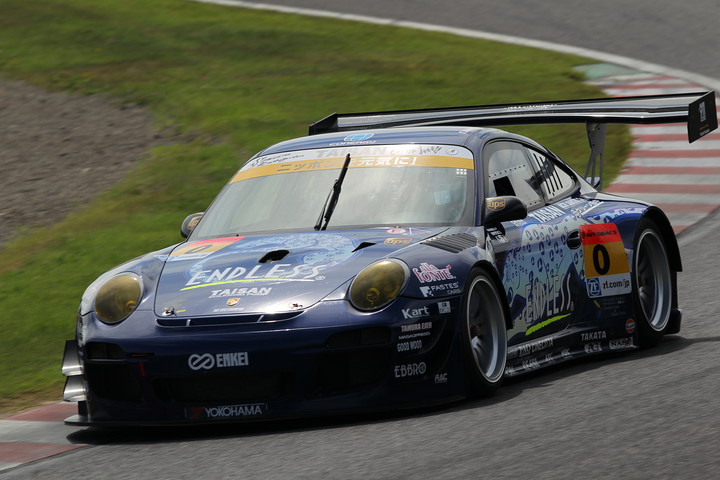 公式テスト鈴鹿セッション3: GT300クラス6位はENDLESS TAISAN PORSCE（横溝直輝組）