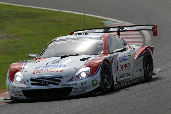 公式テスト鈴鹿セッション3: GT500クラス5位はDENSO KOBELCO SC430（脇阪寿一／石浦宏明組）