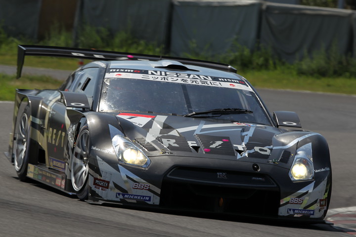 公式テスト鈴鹿: GT500クラス総合トップタイムはREITO MOLA GT-R （本山哲／関口雄飛組）