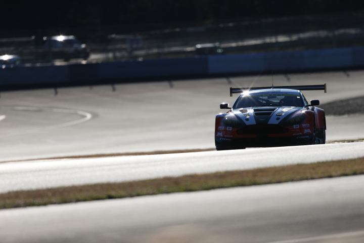 スーパーGT300クラス第1レース公式予選: 加納政樹（Exe Aston Martin）