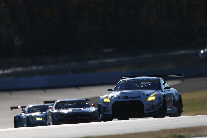 スーパーGT300クラス第1レース公式予選: 佐々木大樹（S Road NDDP GT-R）
