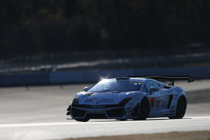 スーパーGT300クラス第1レース公式予選: 山内英輝（マネパ ランボルギーニ GT3）