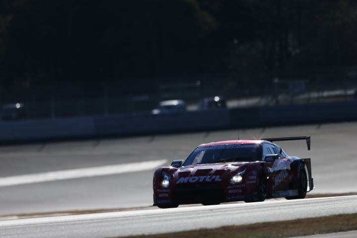 スーパーGT500クラス第1レース公式予選: ロニー・クインタレッリ（MOTUL AUTECH GT-R）