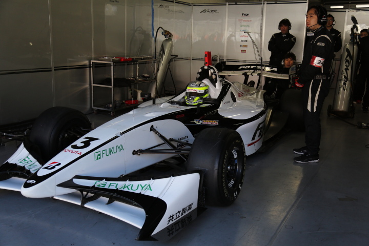 スーパーフォーミュラフリー走行: 安田裕信（KONDO RACING）