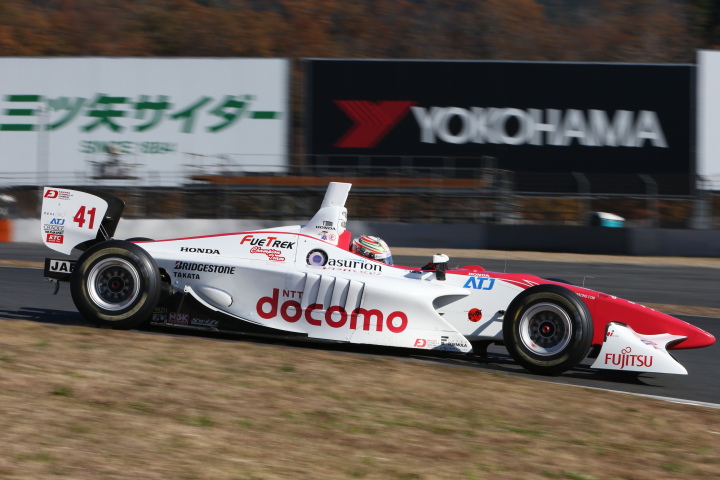 スーパーフォーミュラフリー走行: 武藤英紀（DOCOMO TEAM DANDELION RACING）