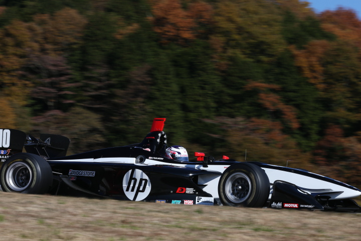 スーパーフォーミュラフリー走行: 塚越広大（HP REAL RACING）