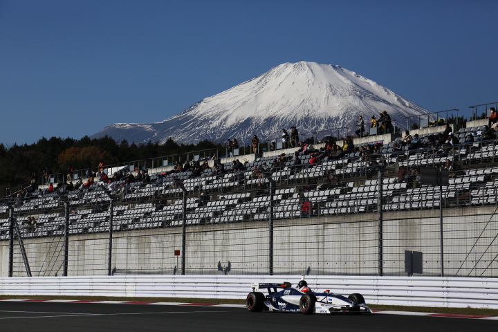 スーパーフォーミュラフリー走行: 小暮卓史（NAKAJIMA RACING）