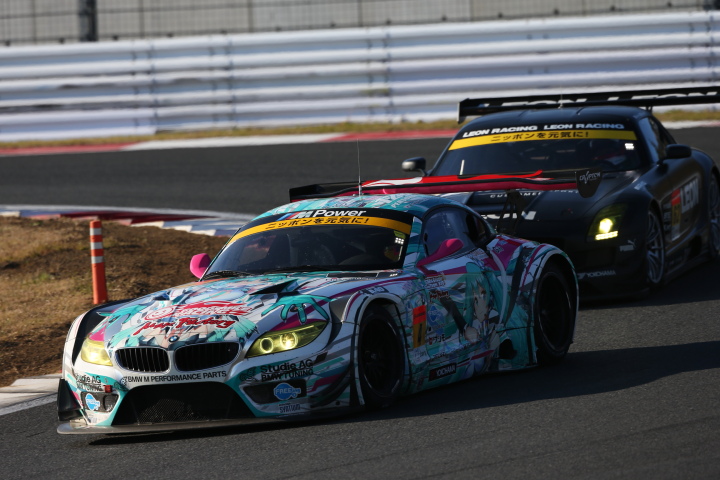 スーパーGT300クラス第1レース決勝: 片岡龍也（GSR 初音ミクBMW）