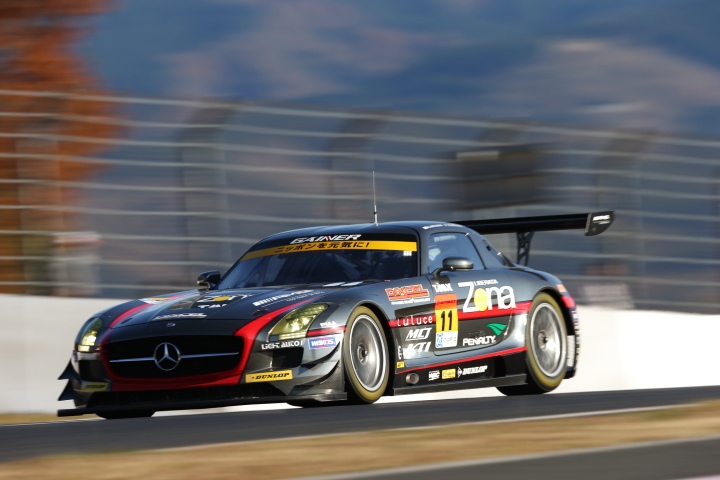 スーパーGT300クラス第1レース決勝: ビヨン・ビルドハイム（GAINER DIXCEL SLS）