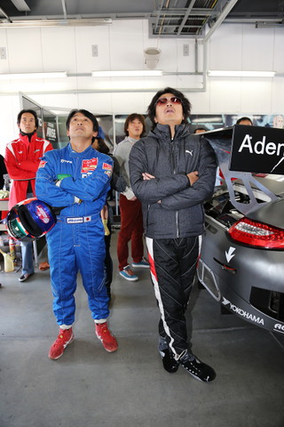 レジェンドカップ: 片山右京、近藤真彦