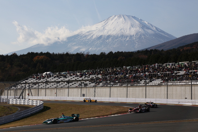 スーパーフォーミュラ決勝: 中嶋一貴（PETRONAS TEAM TOM’S）