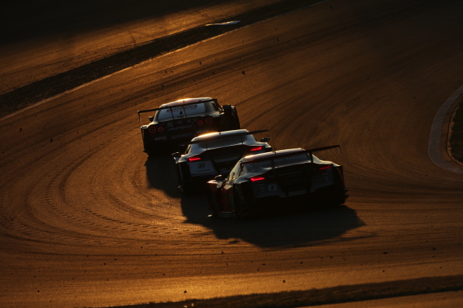 スーパーGT500クラス第2レース決勝: 柳田真孝、道上龍、ラルフ・ファーマンの争い