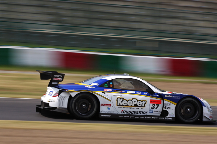 公式練習: KeePer TOM'S SC430（伊藤大輔／アンドレア・カルダレッリ組）